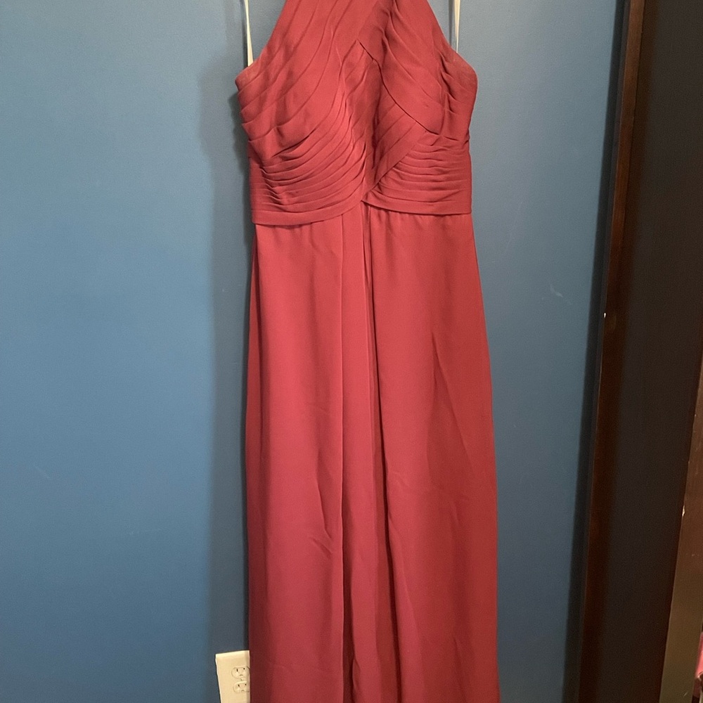 Elegant Burgundy Halter Bridesmaids Dress